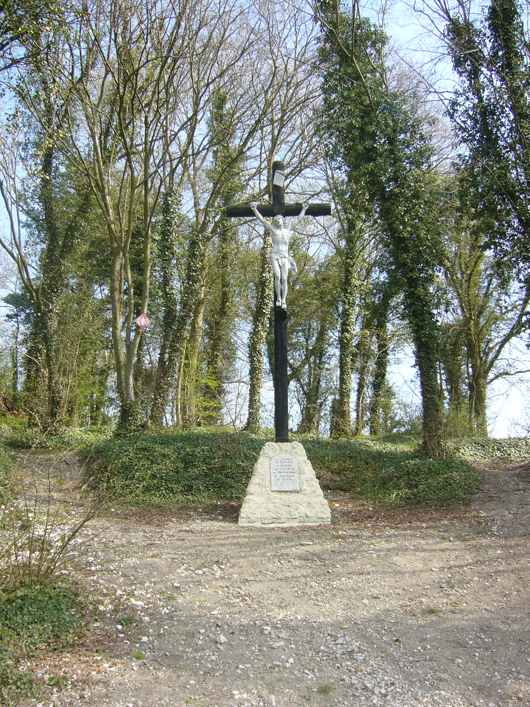 Cricific Corner - Aveluy